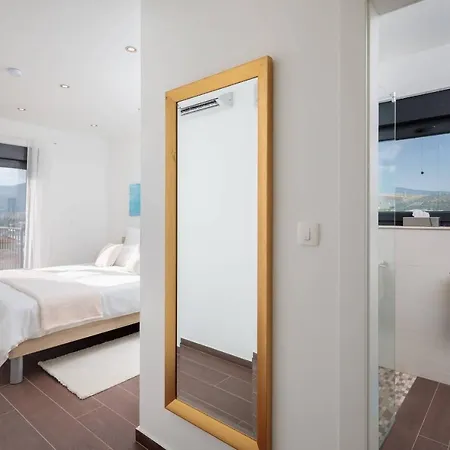 Salt * トロギール